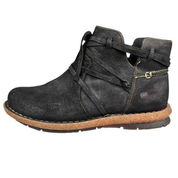 Born Women’s Tarkiln Black Distressed Ankle Boot Size US 9.5 - Picture 3 of 11